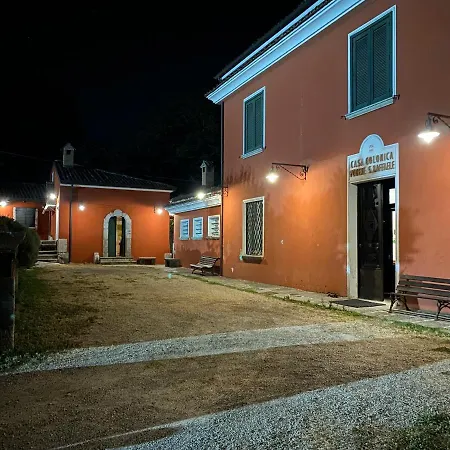 Podere San Raffaele Bed & Breakfast 3*