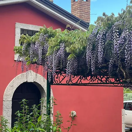 Podere San Raffaele Bed & Breakfast