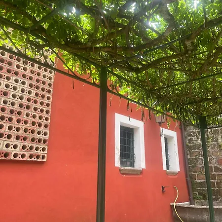 Podere San Raffaele Bed & Breakfast 3*
