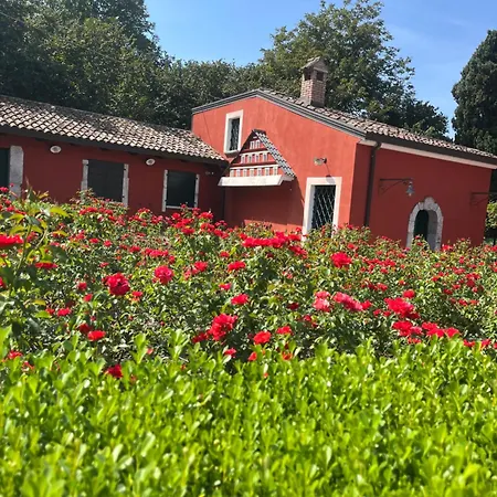 Podere San Raffaele 3* Aiello del Sabato